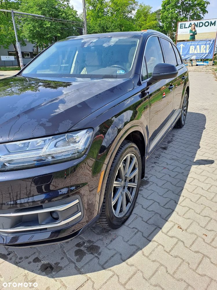 Audi Q7 - 3