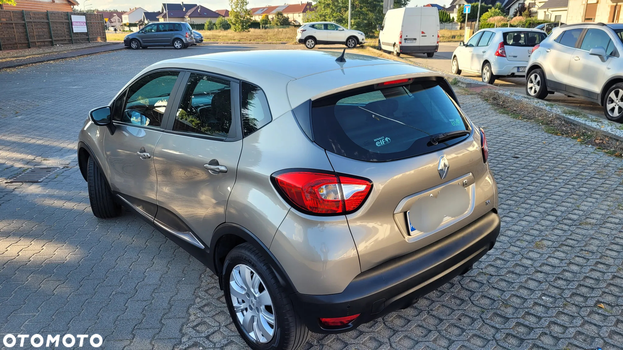 Renault Captur - 11