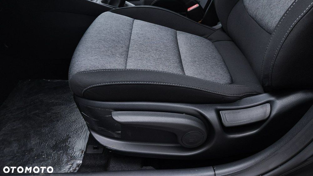 Kia Stonic - 10