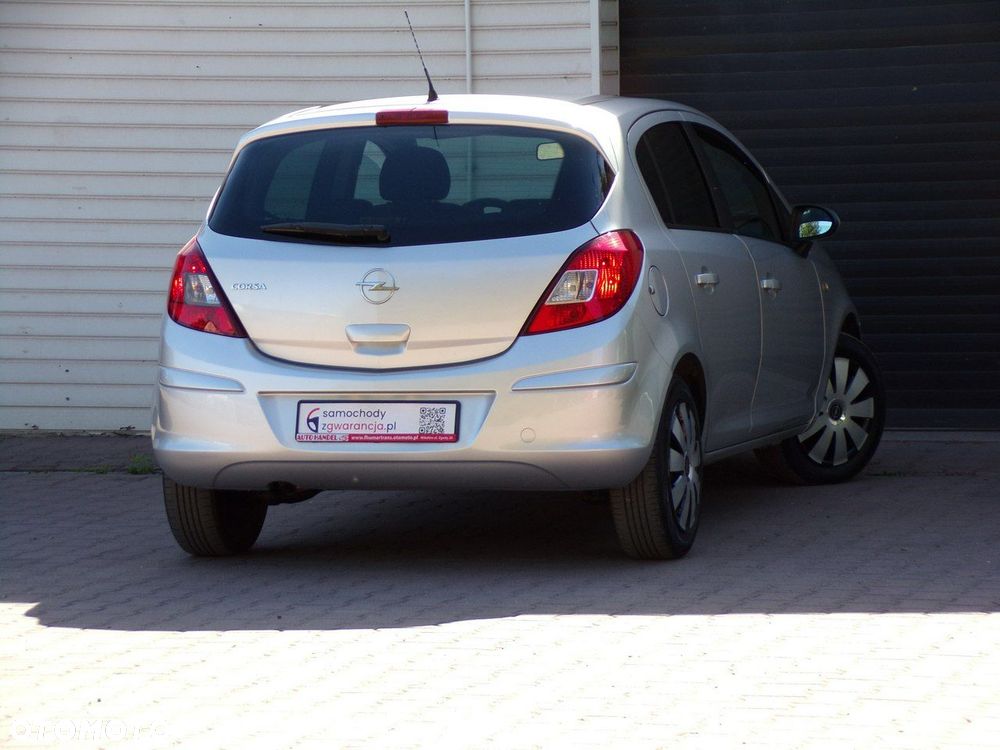 Opel Corsa - 13