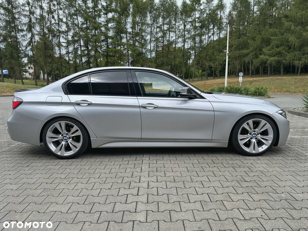 BMW Seria 3 328i Sport-Aut Sport Line - 4