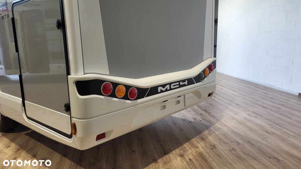 McLOUIS MC4 373 - 5 osobowy - 8
