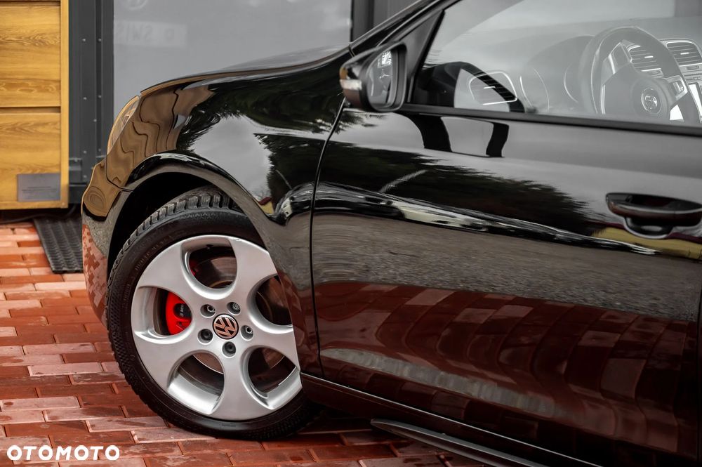 Volkswagen Golf 2.0 GTI - 7