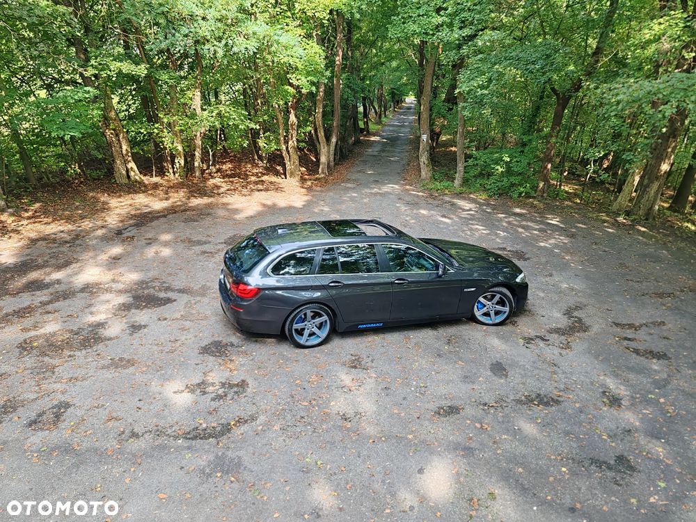 BMW Seria 5 520d Luxury Line - 7