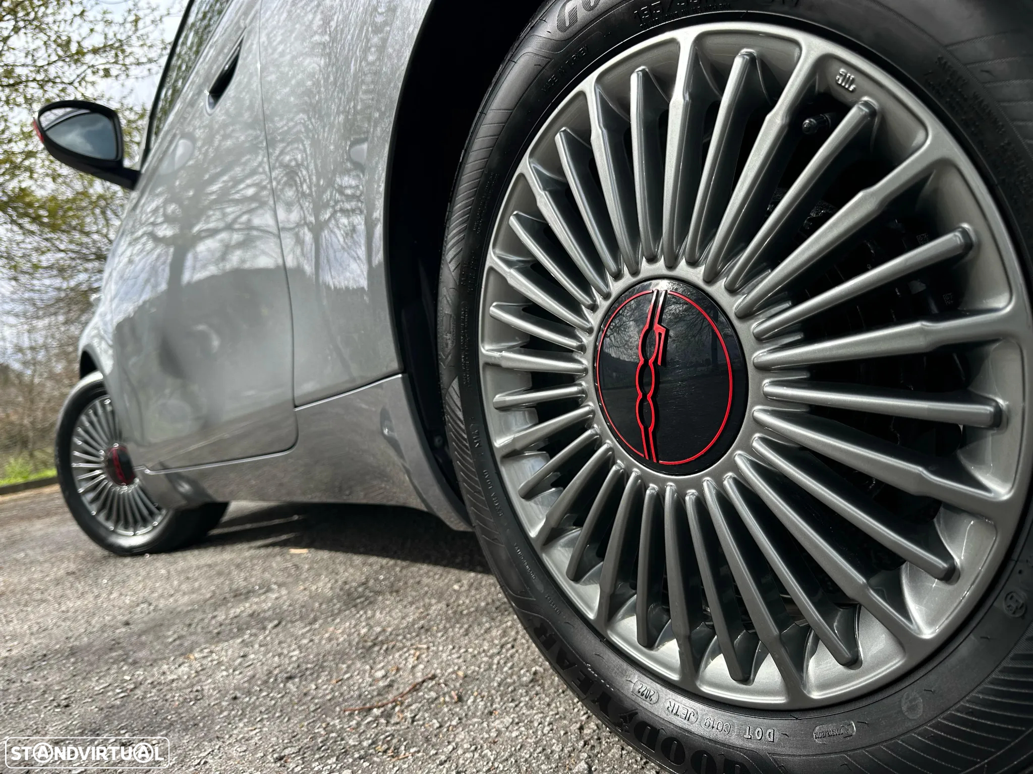 Fiat 500e 23,8kWh Red - 7