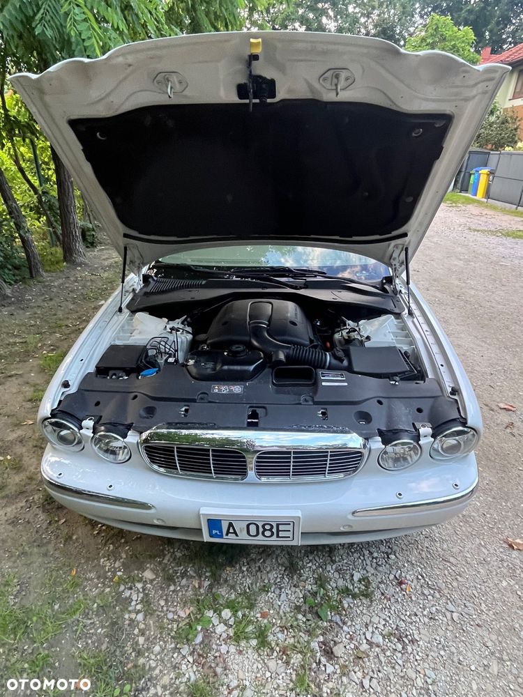 Jaguar XJ Super V8 - 13