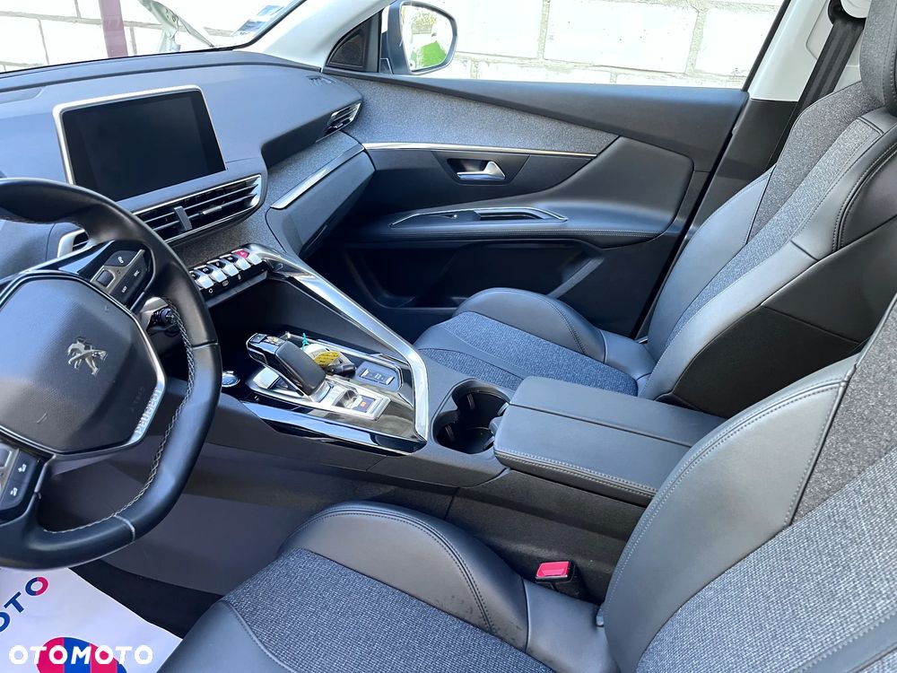 Peugeot 3008 225 e-EAT8 Allure Pack - 13