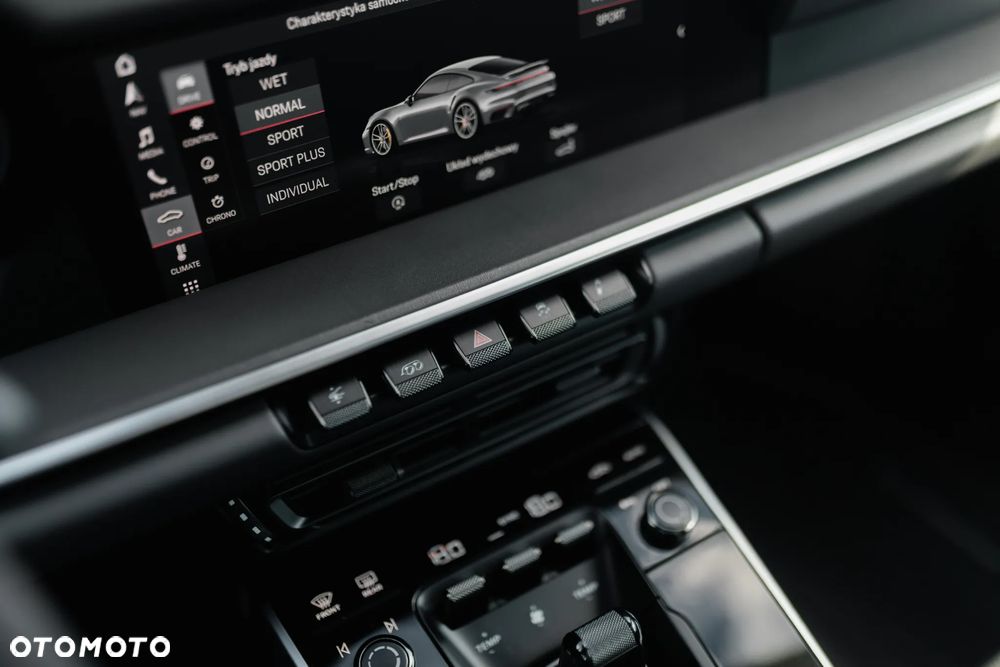 Porsche 911 Turbo S - 28