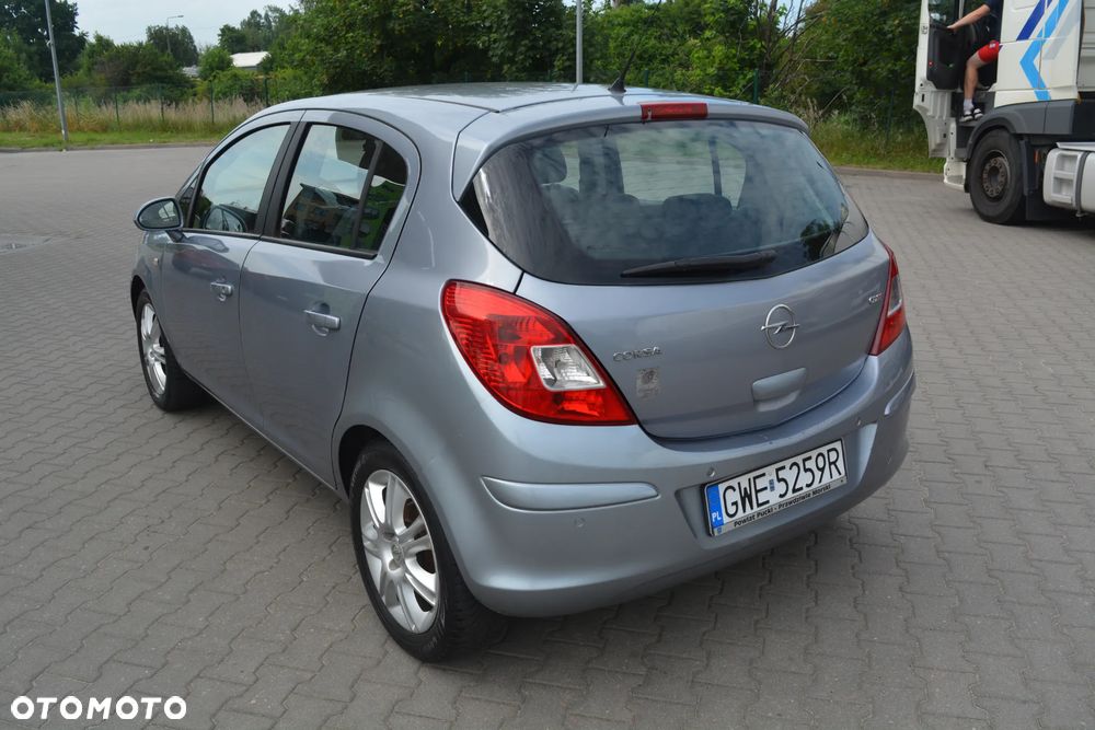 Opel Corsa 1.3 CDTI Cosmo EasyTronic - 4
