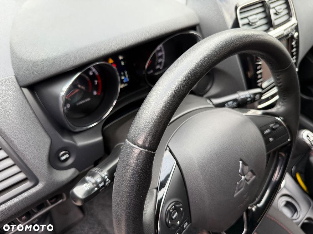 Mitsubishi ASX 1.6 ClearTec 2WD Edition - 32