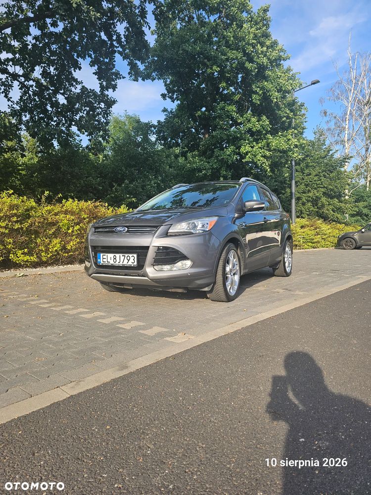 Ford Escape 2.0 EcoBoost AWD Titanium - 3