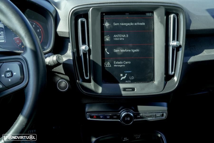 Volvo XC 40 1.5 T2 Momentum Core - 14