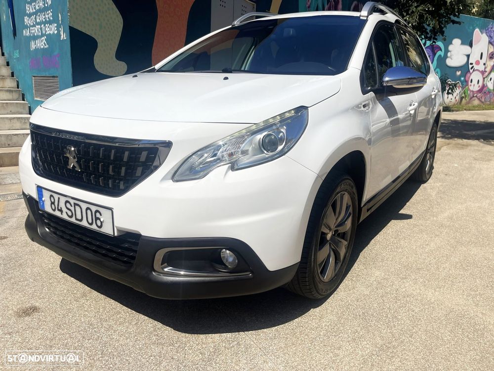 Peugeot 2008 1.2 PureTech Style - 10