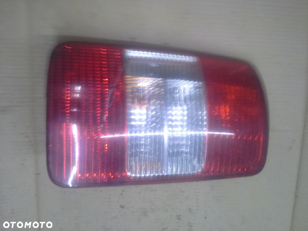 Volkswagen Caddy lampy tylne komplet EU - 2