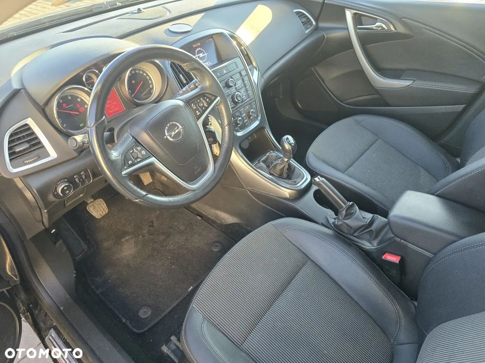 Opel Astra 1.7 CDTI DPF Cosmo - 13
