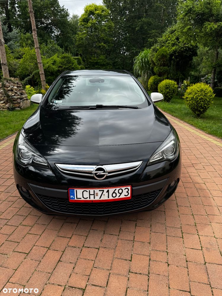 Opel Astra IV GTC 1.4 T Sport - 2