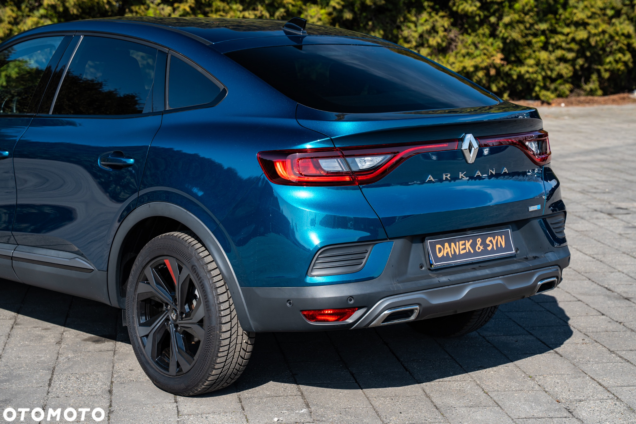 Renault Arkana 1.6 E-TECH R.S Line MMT - 16