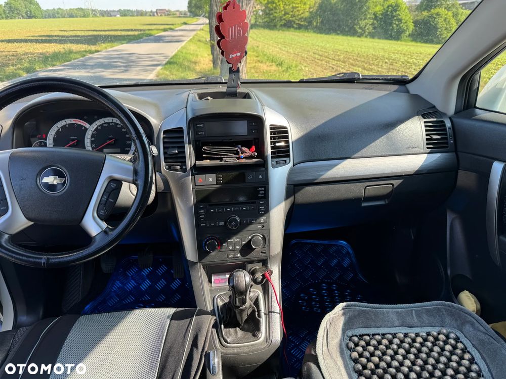 Chevrolet Captiva - 18