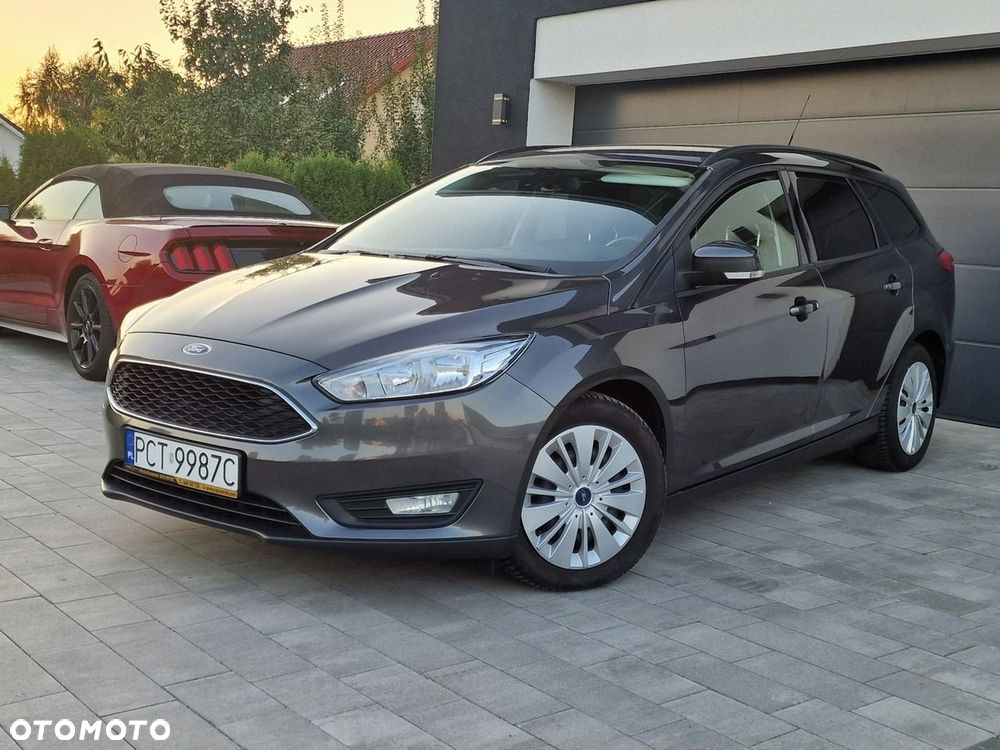 Ford Focus - 28