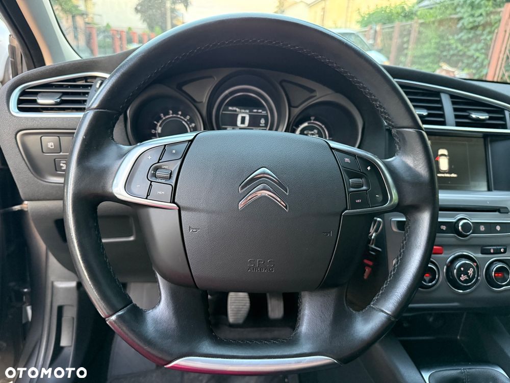 Citroën C4 BlueHDi 120 Stop&Start Shine - 27
