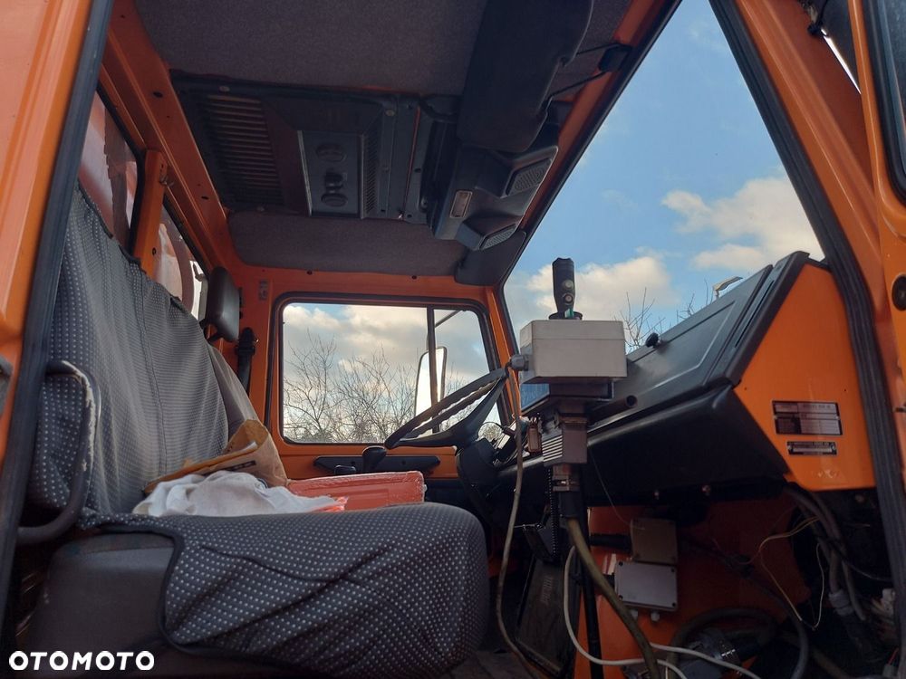 JAC Unimog U 1650 4X4 + Příslušenství - 28