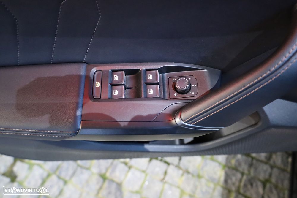 Cupra Formentor 1.5 TSI DSG - 32