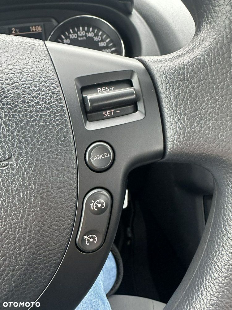 Nissan Qashqai - 18