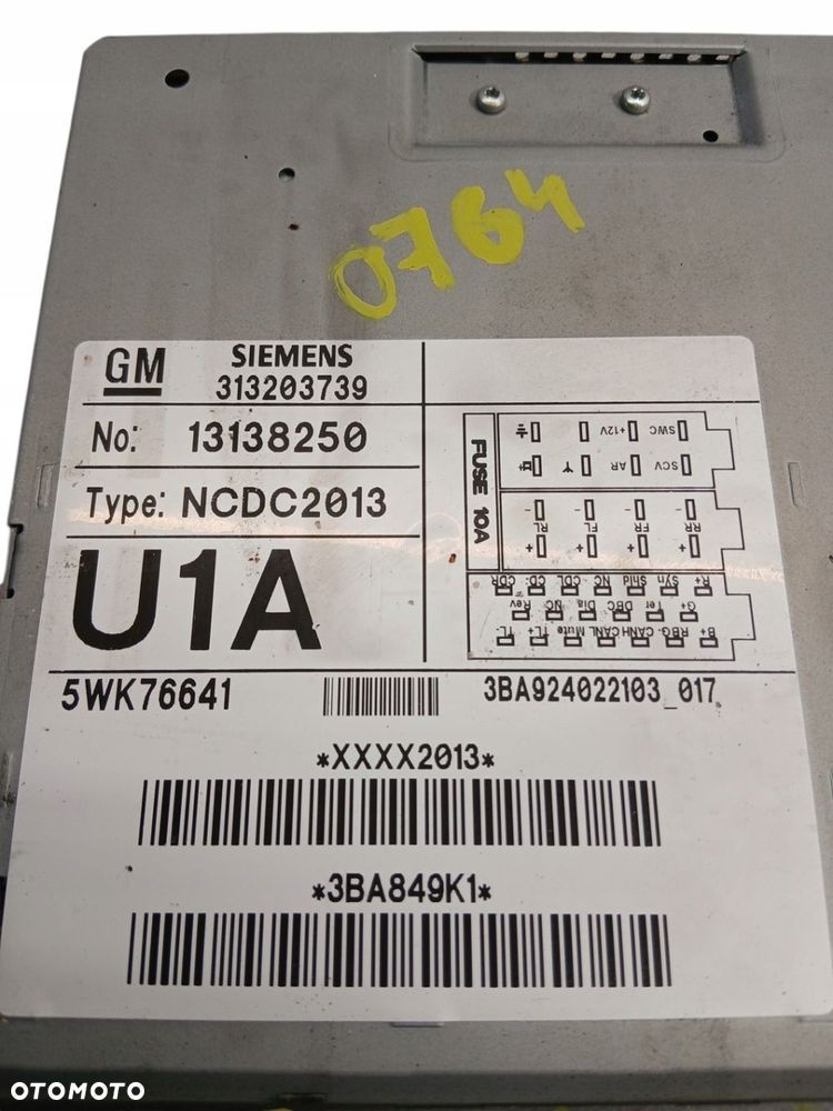 radio cd wyświetlacz kratki nawiewu opel signum 13138250 313203739 - 3
