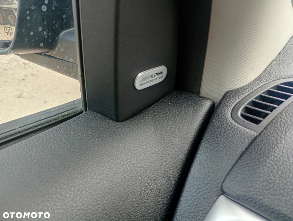 Fiat Freemont 2.0 Multijet 16V DPF Automatik Allrad Lounge - 23