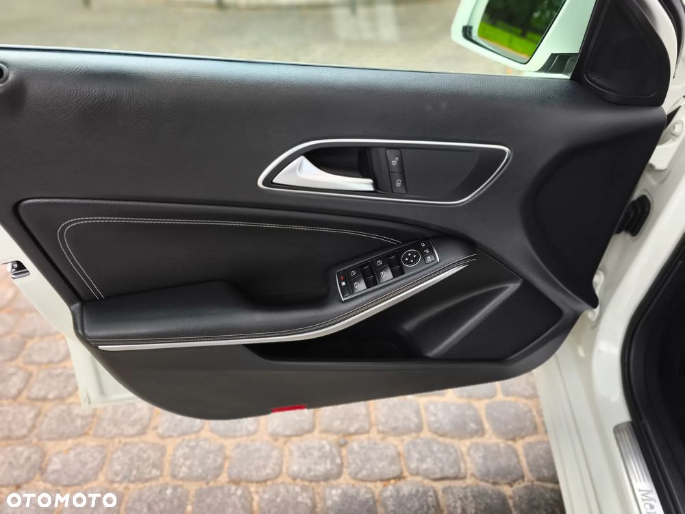 Mercedes-Benz Klasa A 200 CDI (BlueEFFICIENCY) Style - 19