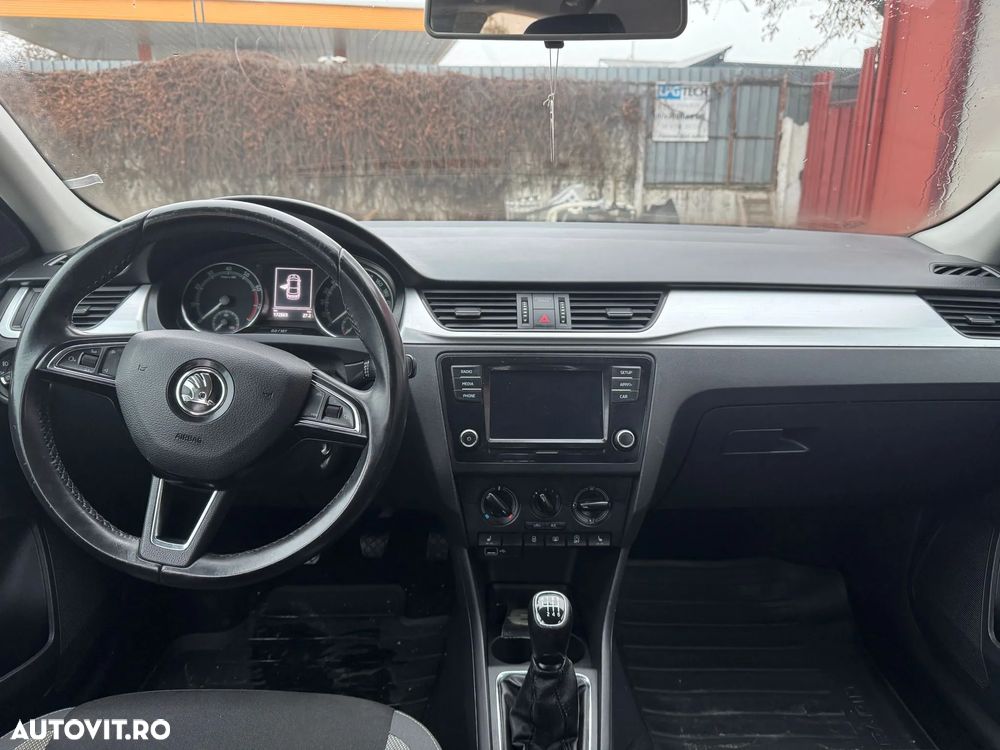 Skoda RAPID 1.0 TSI Ambition - 5