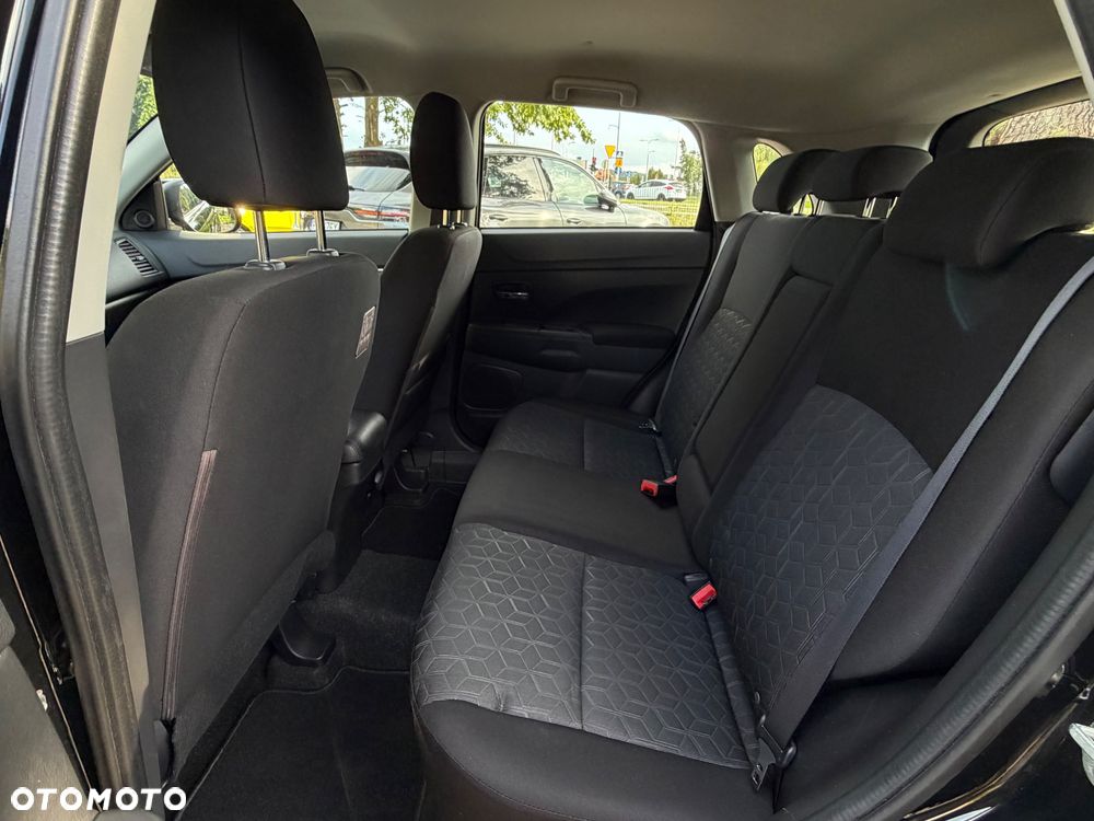 Mitsubishi ASX - 13