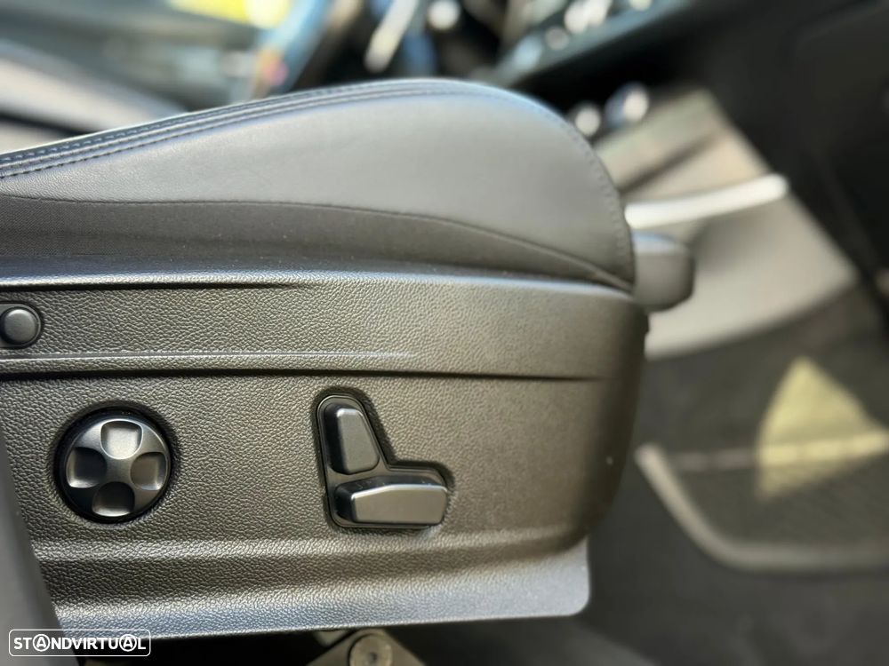 Alfa Romeo Stelvio V6 2.9 Bi-Turbo AT8-Q4 Quadrifoglio - 26