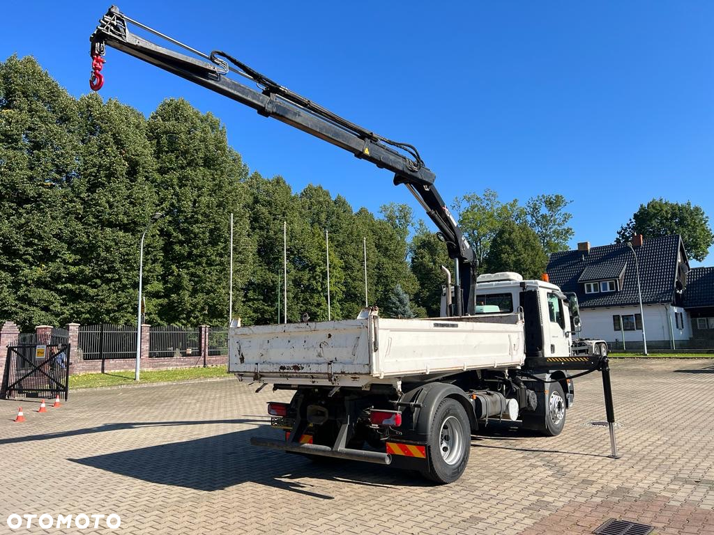 MAN 18.240 TGM wywrotka 3-str. z HDS HIAB 099, manual - 7