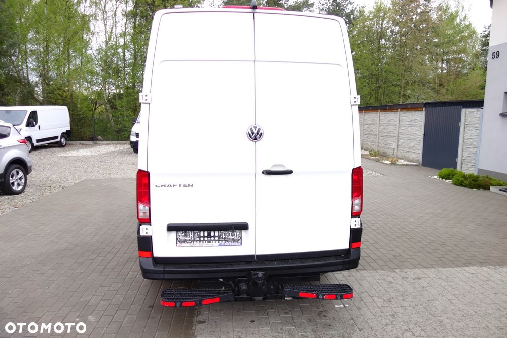 Volkswagen Crafter 2.0 tdi 177 KM L3H2 Klima Poduszki Webasto Kamera 2 x Drzwi Boczne - 16