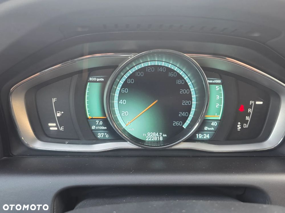 Volvo XC 60 D4 Geartronic Summum - 26