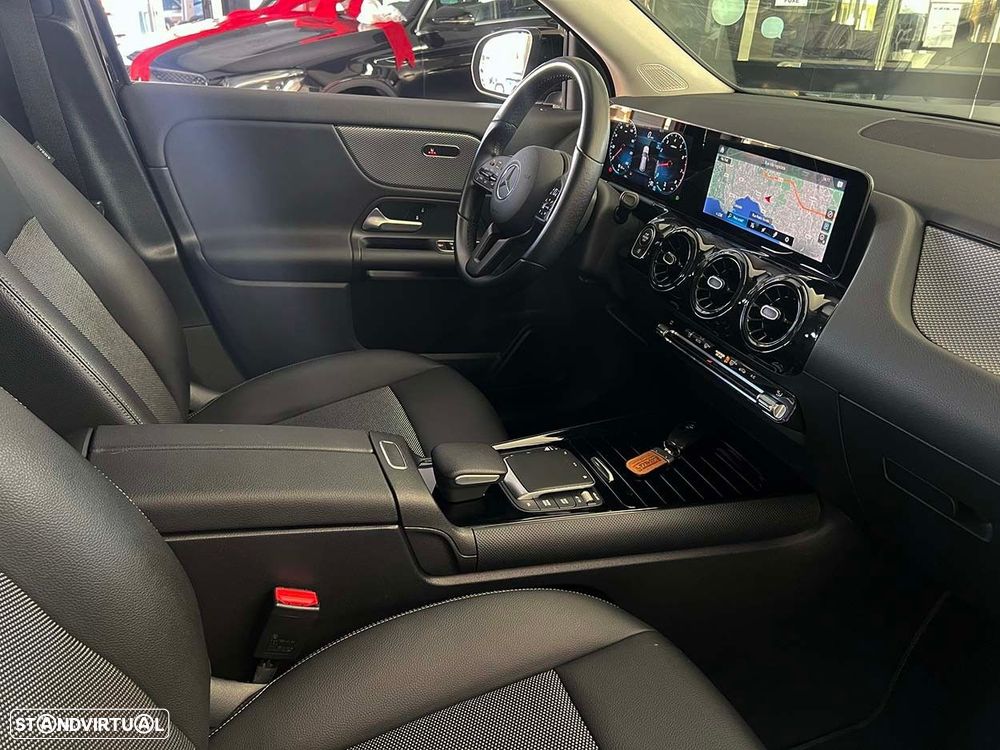 Mercedes-Benz GLA 180 7G-DCT Edition 2021 - 19