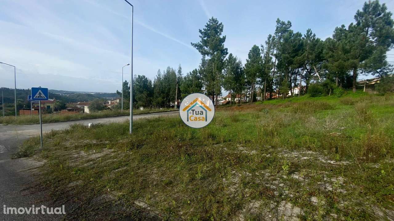 Terreno com viabilidade de construção - Grande imagem: 5/15