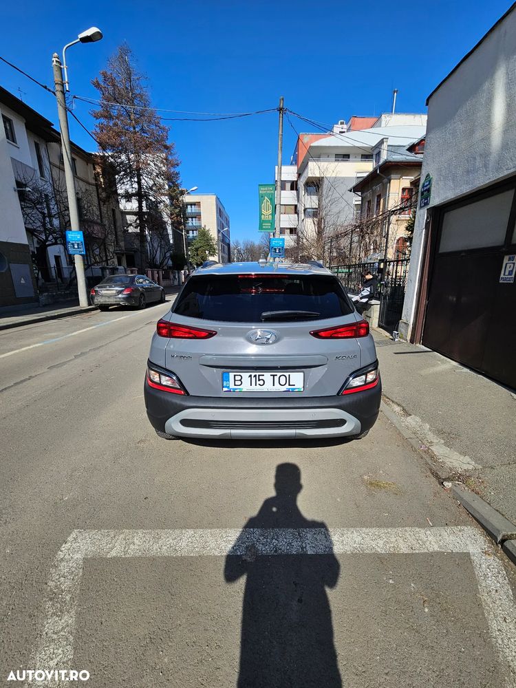 Hyundai KONA - 5