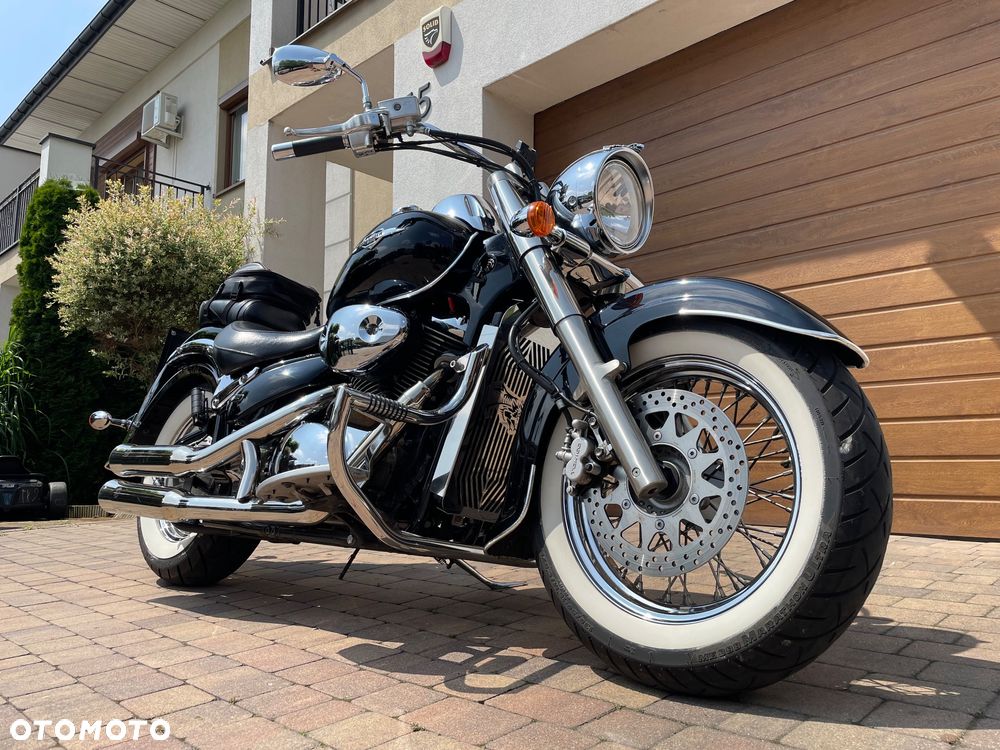 Suzuki VL 800 Volusia - 1