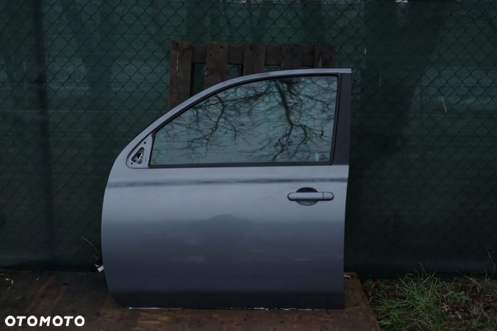 Drzwi przód przednie lewe Nissan Micra K12 5d B52G - 1