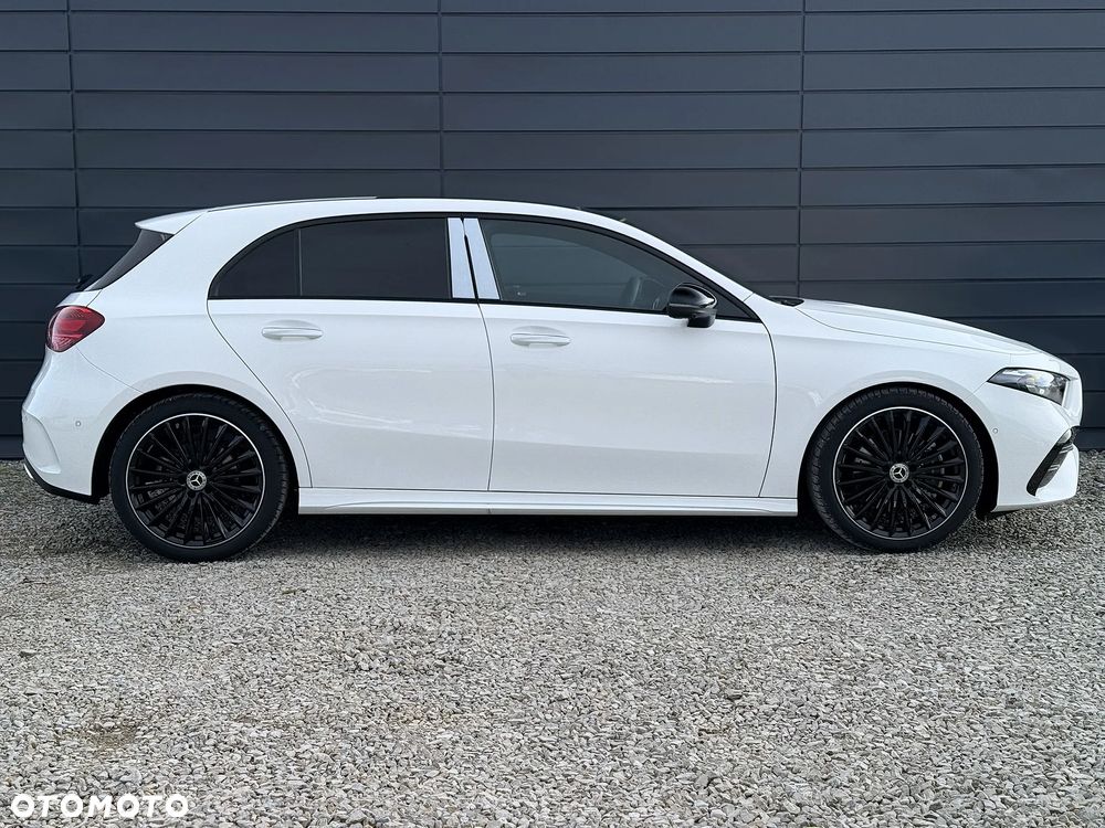Mercedes-Benz Klasa A 220 4-Matic AMG Line 8G-DCT - 8