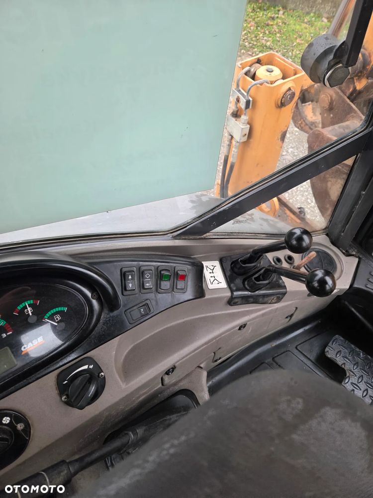 Case 695 super R - 8