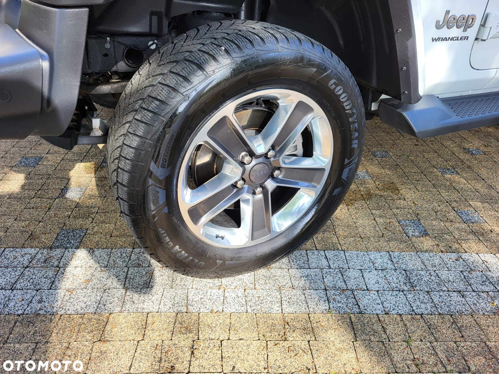 Jeep Wrangler GME 2.0 Turbo Sahara - 24