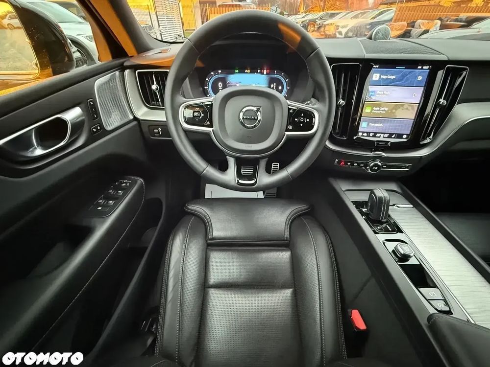 Volvo XC 60 B4 D AWD Ultimate Dark - 39
