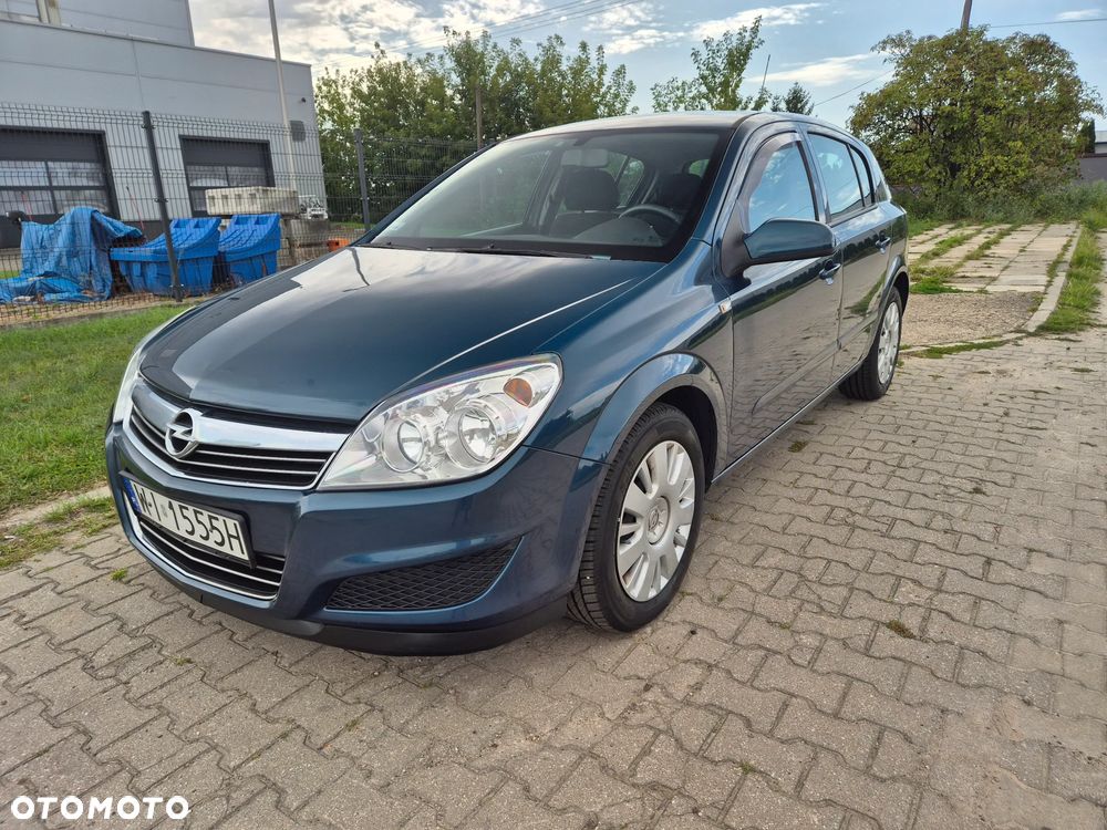 Opel Astra - 2