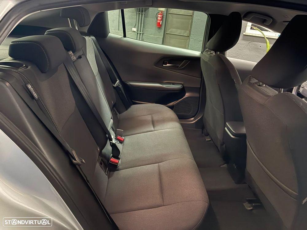 Toyota Prius - 33