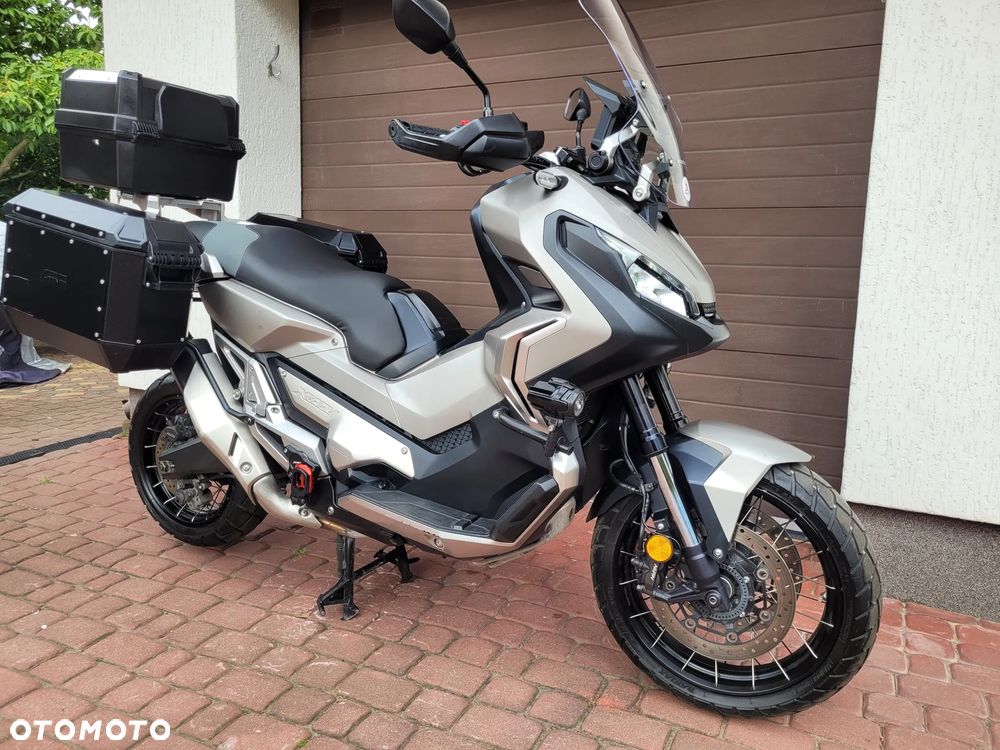 Honda X-ADV - 12