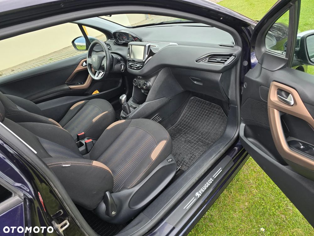 Peugeot 208 82 VTI Style - 8