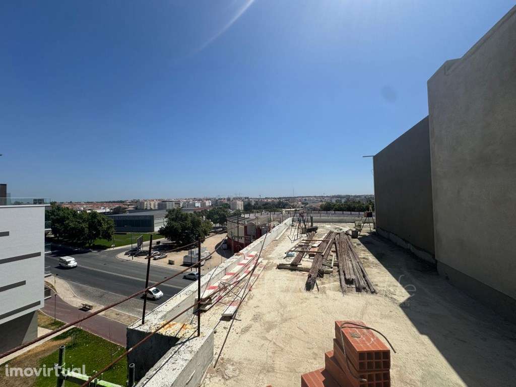 Apartamento T5 Novo no Montijo - Grande imagem: 4/17